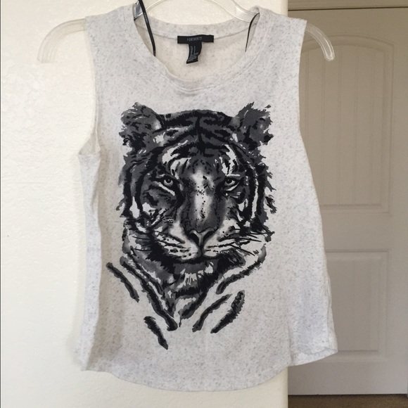 Tiger muscle tee