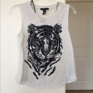 Tiger muscle tee