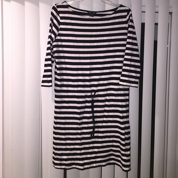 H&M casual dress.
