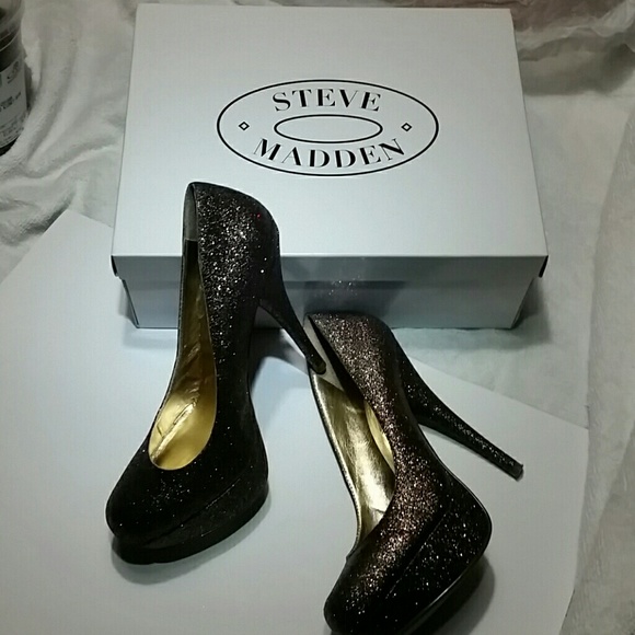 Steve Madden Caryssag Multi shoe - Picture 3 of 4