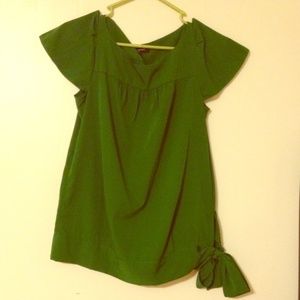 Fun green top