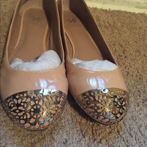 Vince Camuto Ballet flats with gold accent toe