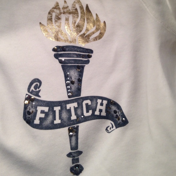 Abercrombie and finch crew - Picture 2 of 3