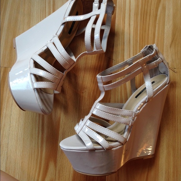 Forever 21 nude strappy zipper back wedges
