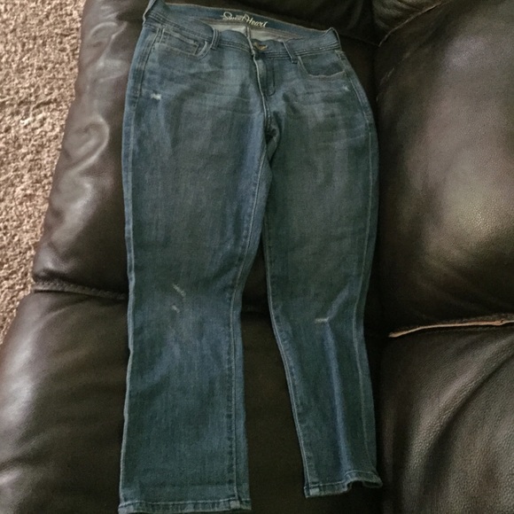 Old Navy Distressed Sweetheart Jeans