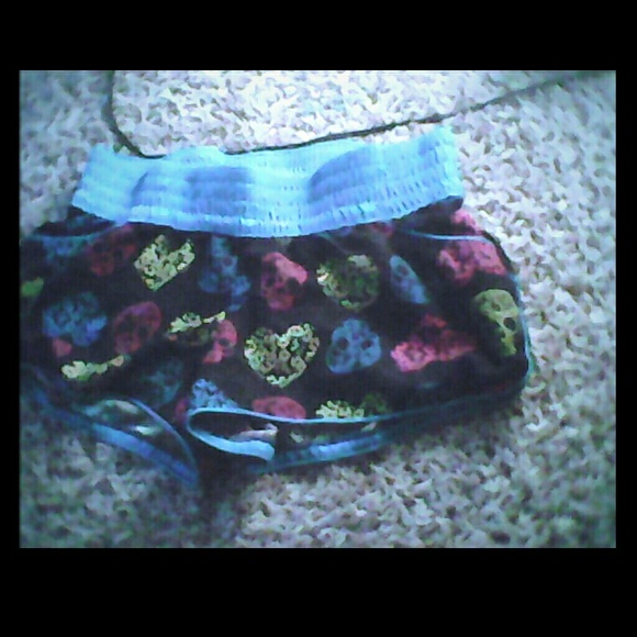 Athletic shorts