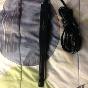 Gold n Hot Flat Iron 1/2 Ceramic