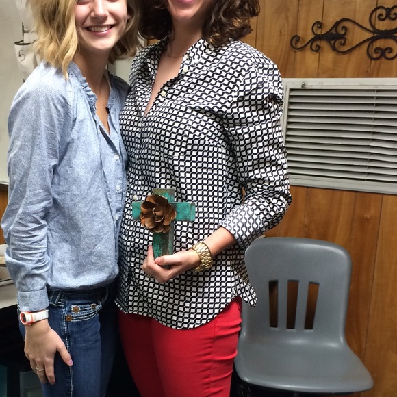 Gap Navy Printed Button Down - Picture 2 of 3