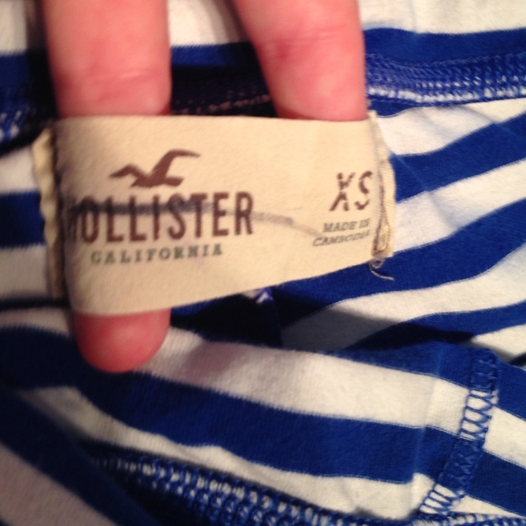 Hollister striped yoga shorts - Picture 3 of 3