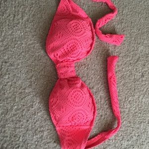 Pink bikini top