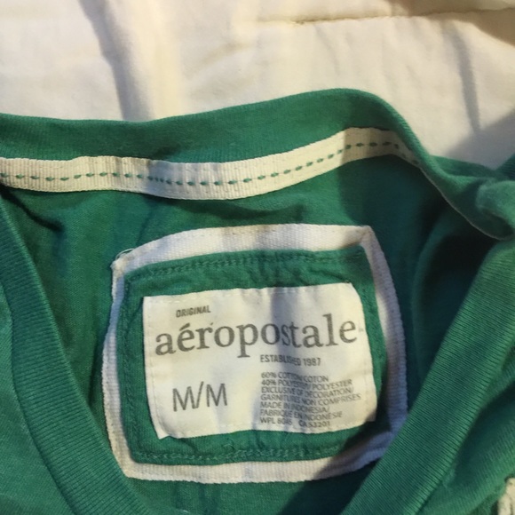 Green t-shirt - Picture 2 of 2