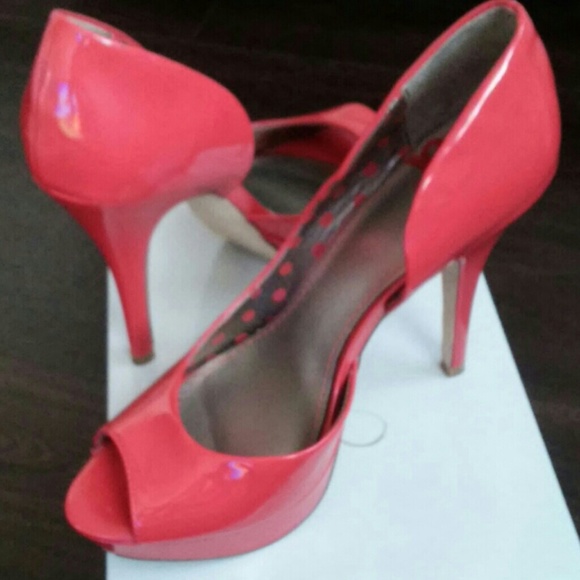 Coral Glossy Pump