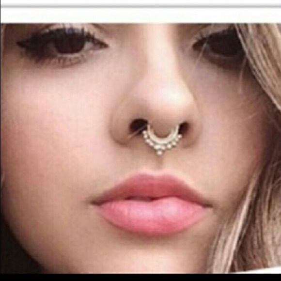 Fake septum ring