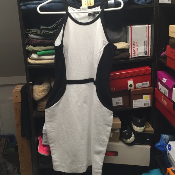 🎉SS HP 4/8🎉NWT Banana Republic color block dress - Picture 3 of 4