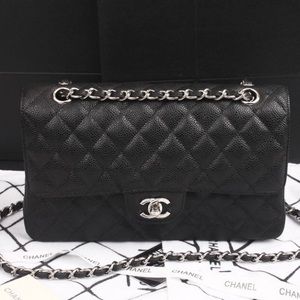 SOLD👏🏼👏🏼Chanel Classic Flab Bag-Cavier Leather