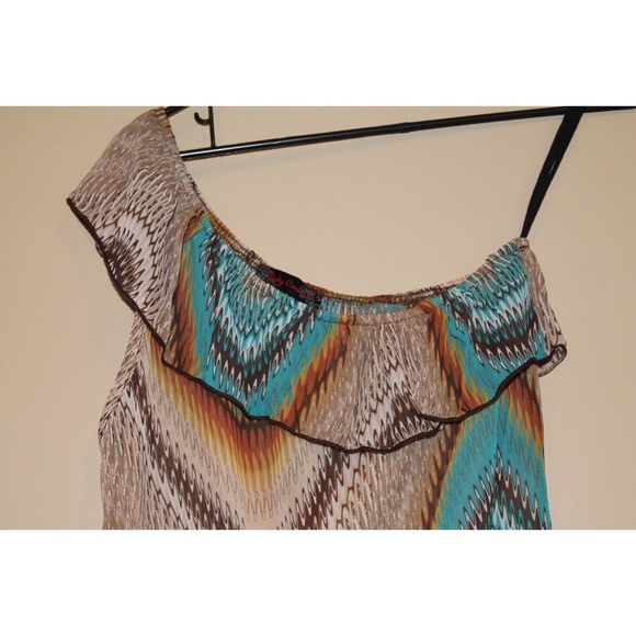Aztec print One Shoulder Shirt with Bungee Band - Picture 2 of 2