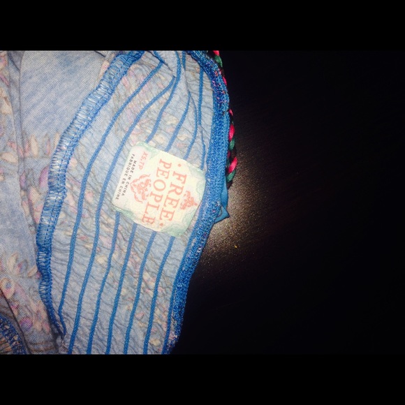 Free People !Super cute knit halter! Hippy chic! - Picture 2 of 4