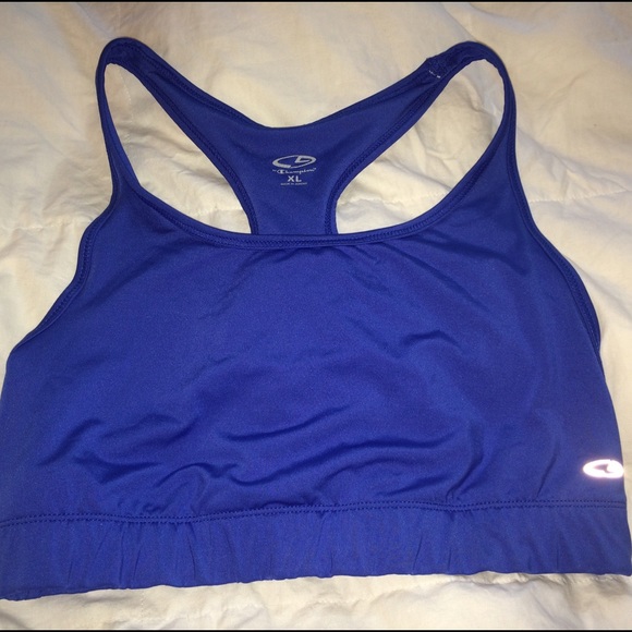 🚫sold in bundle🚫Never worn! Champion sports bra