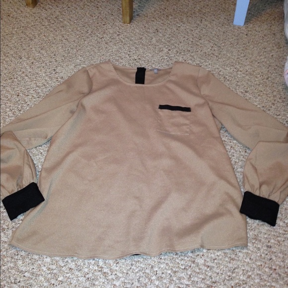 Black and Brown long sleeve dressy shirt