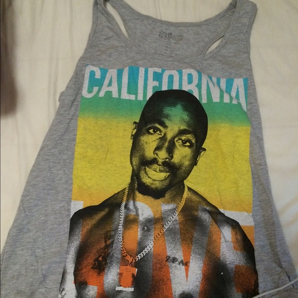 NWOT Tupac tank!