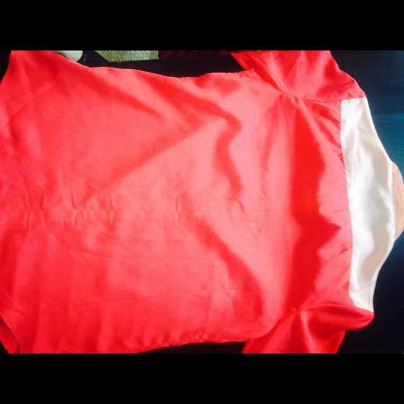 Blouse. Very professional and comfortable. - Picture 3 of 3