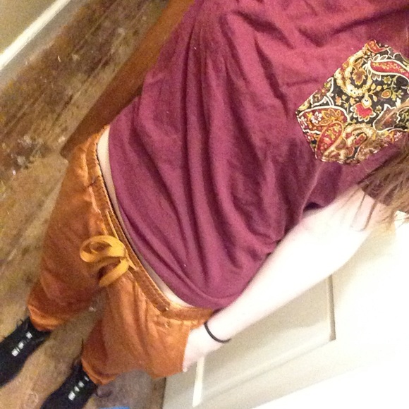 Printed Pocket Tee - Picture 2 of 3