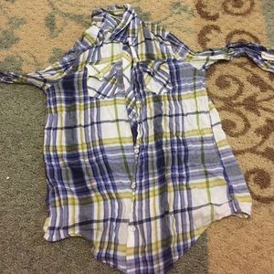 Long sleeve plaid shirt