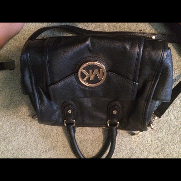 Michael Khors small purse