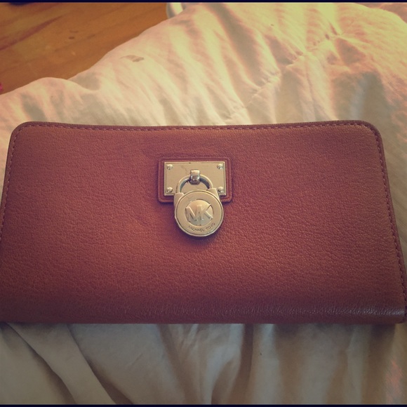 Michael Kors wallet