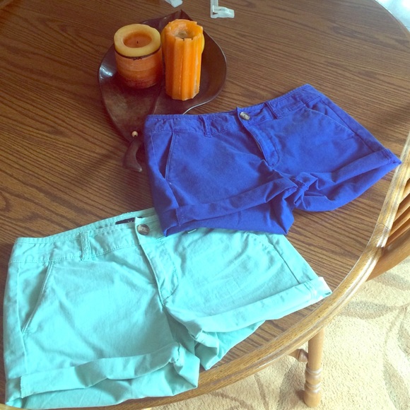 Am. Eagle Midi Stretch shorts