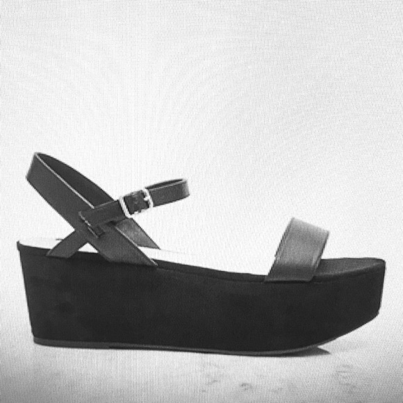 black platform sandals forever 21