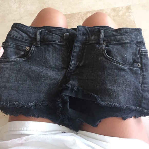 black Jean shorts