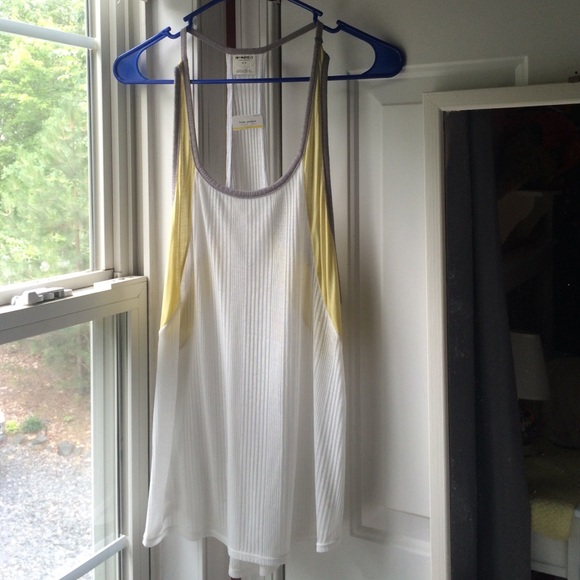 Very nice tank top!