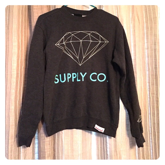 Diamond Supply Co Crewneck ✨