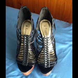 New! Fahrenheit Pumps