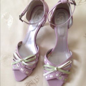Purple summer heel
