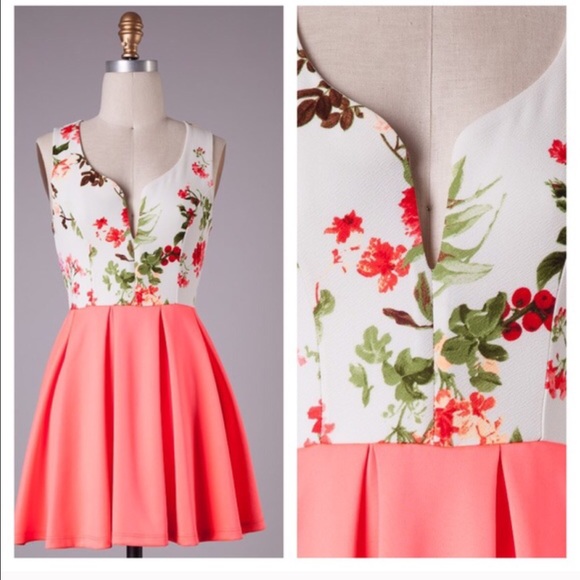 Monika Rose SF Dresses & Skirts - 🔴SOLD🔴 Bright Coral Floral Dress