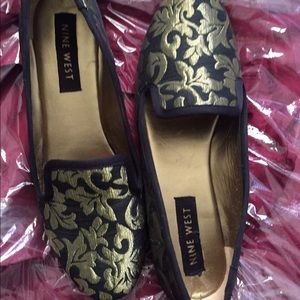 Nine West flats🍃🌴💚 REDUCED