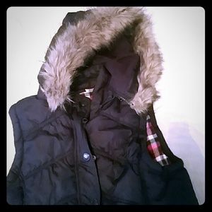 Super cute Navy vest Aeropostale size large