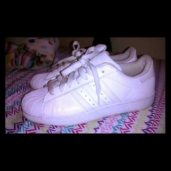 White addidas shell toe