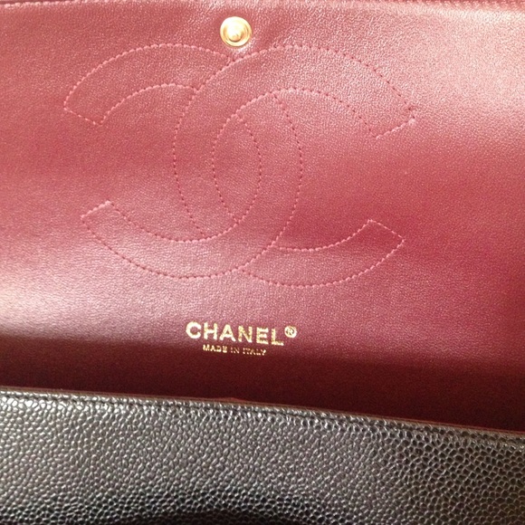 ✨✨NOT FOR SALE✨✨ CHANEL caviar flap bag - Picture 3 of 4