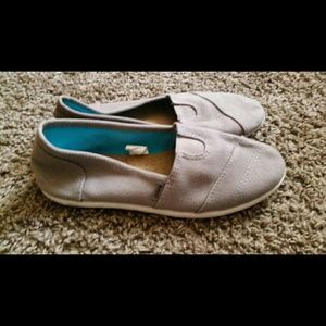 BONGO TOM STYLE GREY FLATS | SIZE 7