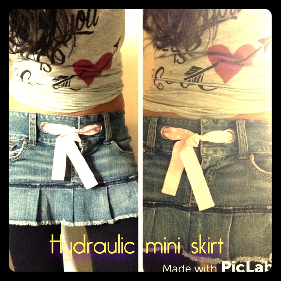 Super cute denim skirt