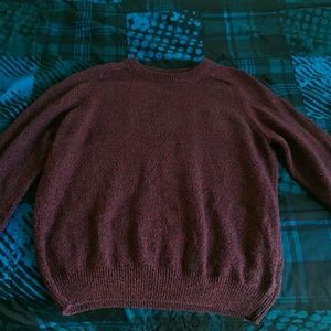 An H&M maroon sweater