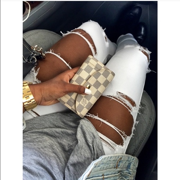 Destroyed American Apparel Easy Jeans (White)