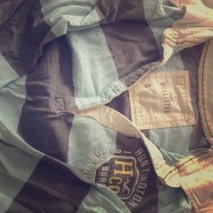 Collar neck long sleeve!