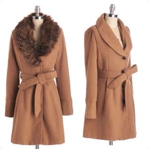 Steve Madden plush coat in camel