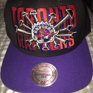 Mitchell & Ness Toronto Raptors SnapBack