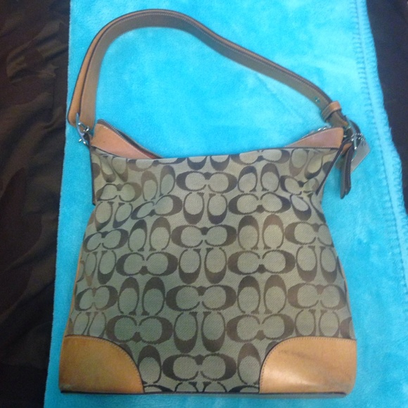 Authentic Coach purse - Picture 1 of 2