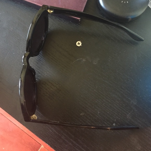 *SOLD * KSUBI Sunglasses - Picture 2 of 3